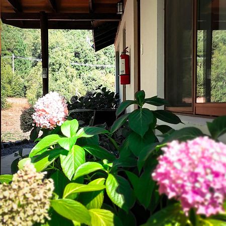 Tumunan Lodge Эль-Льяно Экстерьер фото