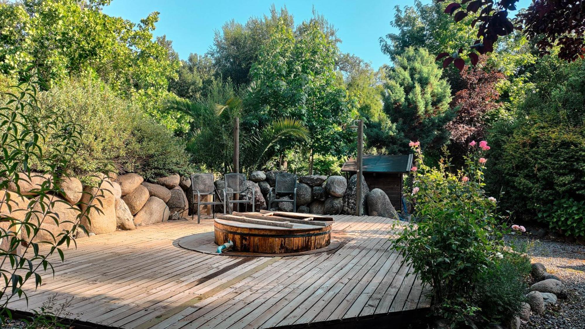Tumunan Lodge Эль-Льяно Экстерьер фото