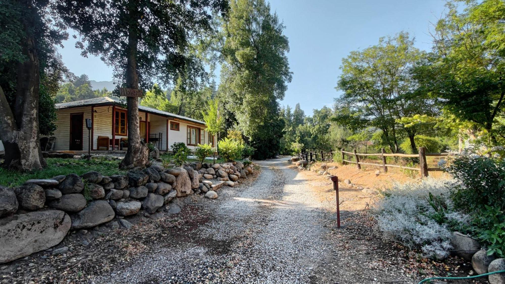 Tumunan Lodge Эль-Льяно Экстерьер фото